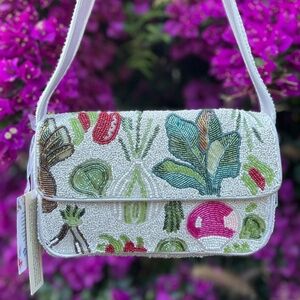 VIRAL Veggie Beaded Bag